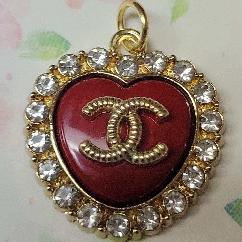 CC Stamped Chanel Zipper Pull
